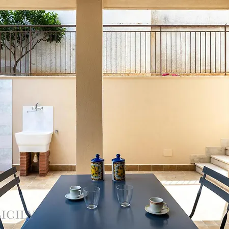 La Dimora Del Mare By Domus Sicily *