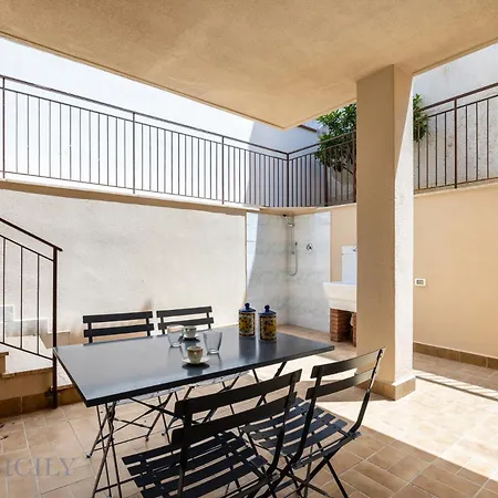 La Dimora Del Mare By Domus Sicily * Mondello