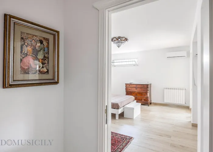 Apartment La Dimora Del Mare By Domus Sicily *