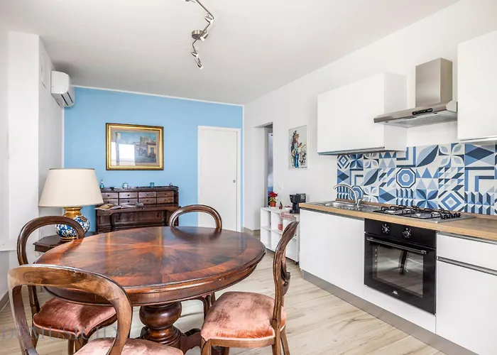 La Dimora Del Mare By Domus Sicily Apartment Mondello
